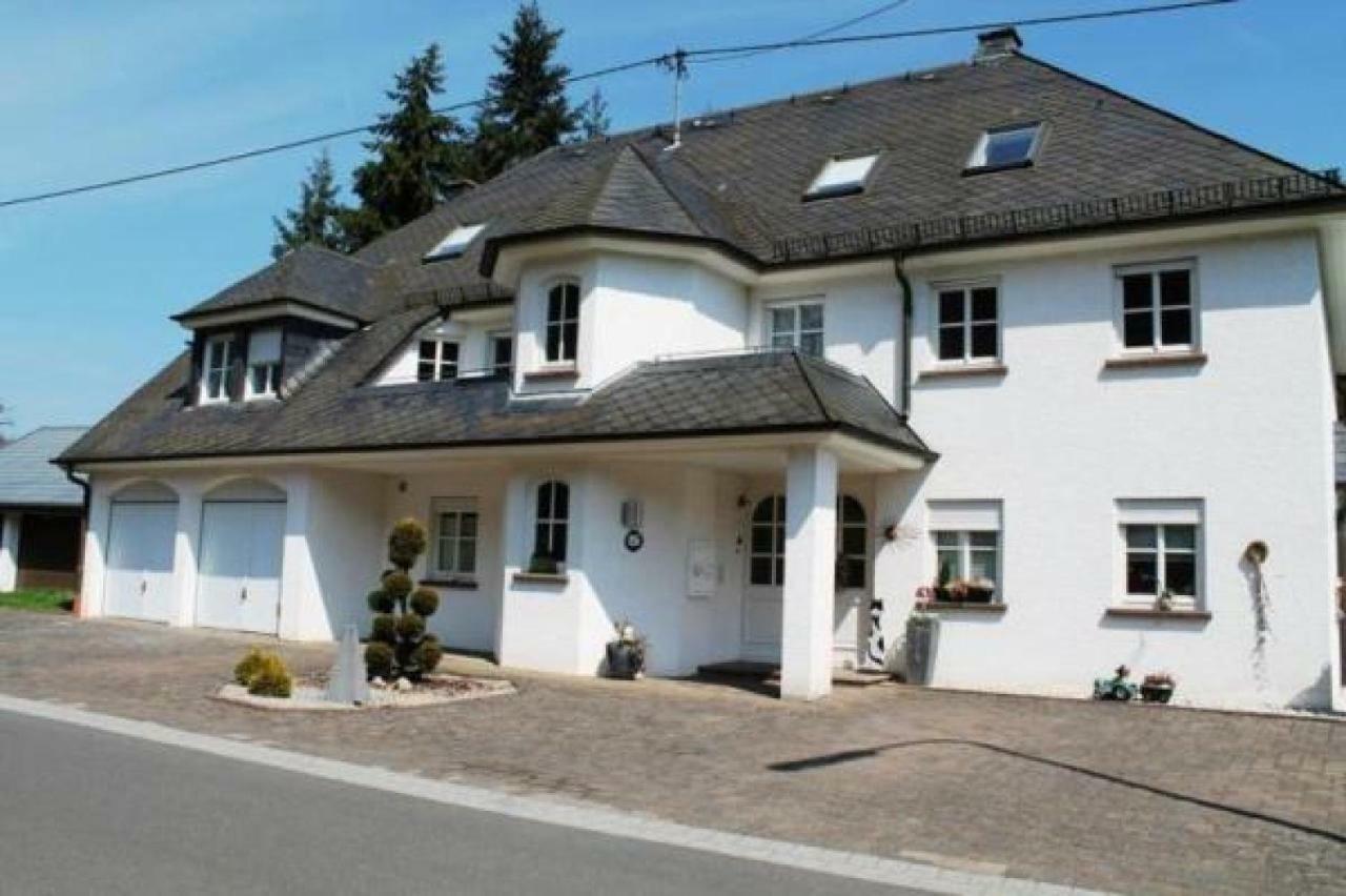 Narzisse 3-4 Personen - Ferienwohnungen Wagner & Gaul Falkenauel Daleiden Buitenkant foto